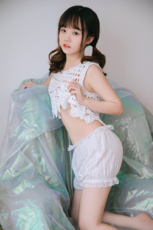 年轻的妈妈